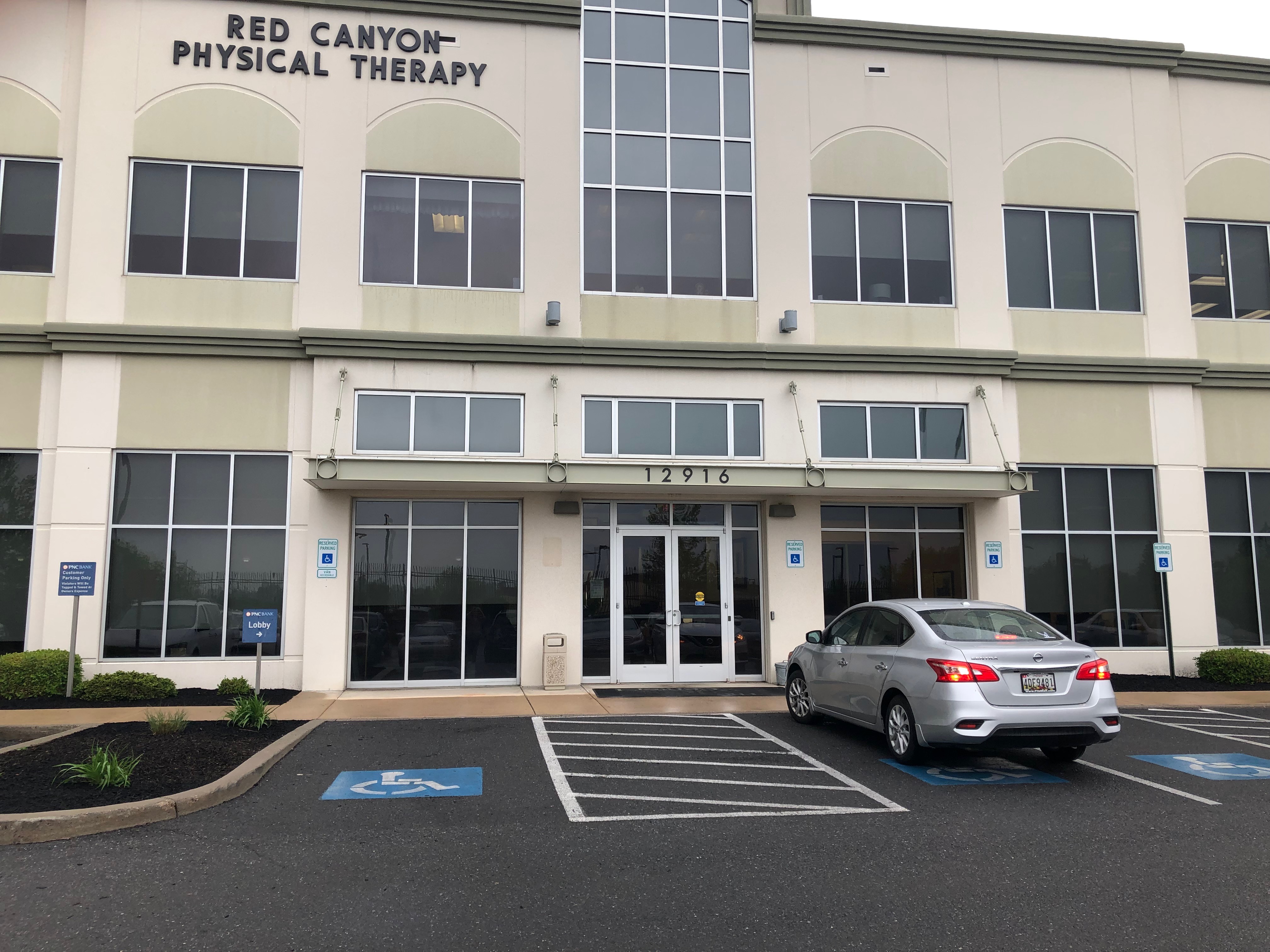 Red Canyon Physical Therapy Hagerstown Exterior